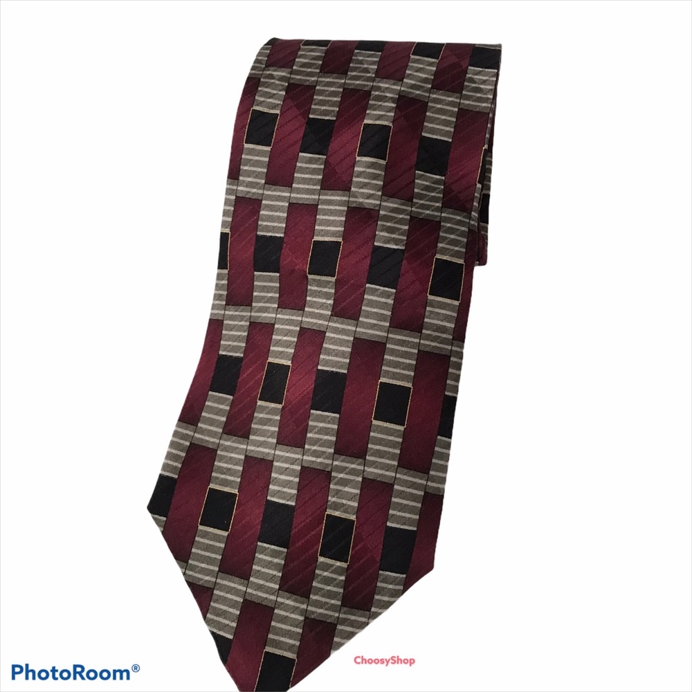 Silk Tie NWT Burgundy Black Gray White Geometric FACETS